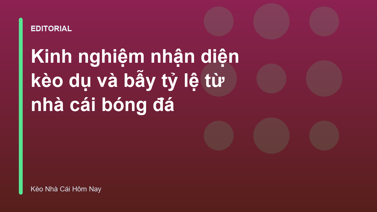 Người chơi bóng đá đang phân tích tỷ lệ kèo nhà cái